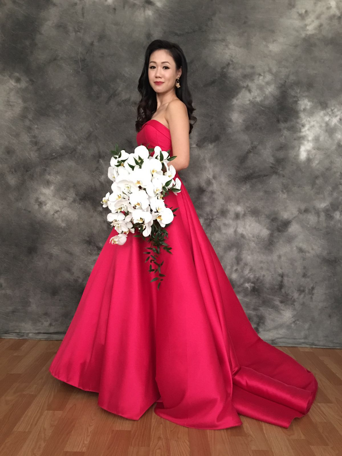 size and style flower bouquet in Singapore